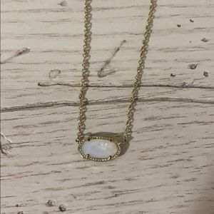 Kendra Scott necklace